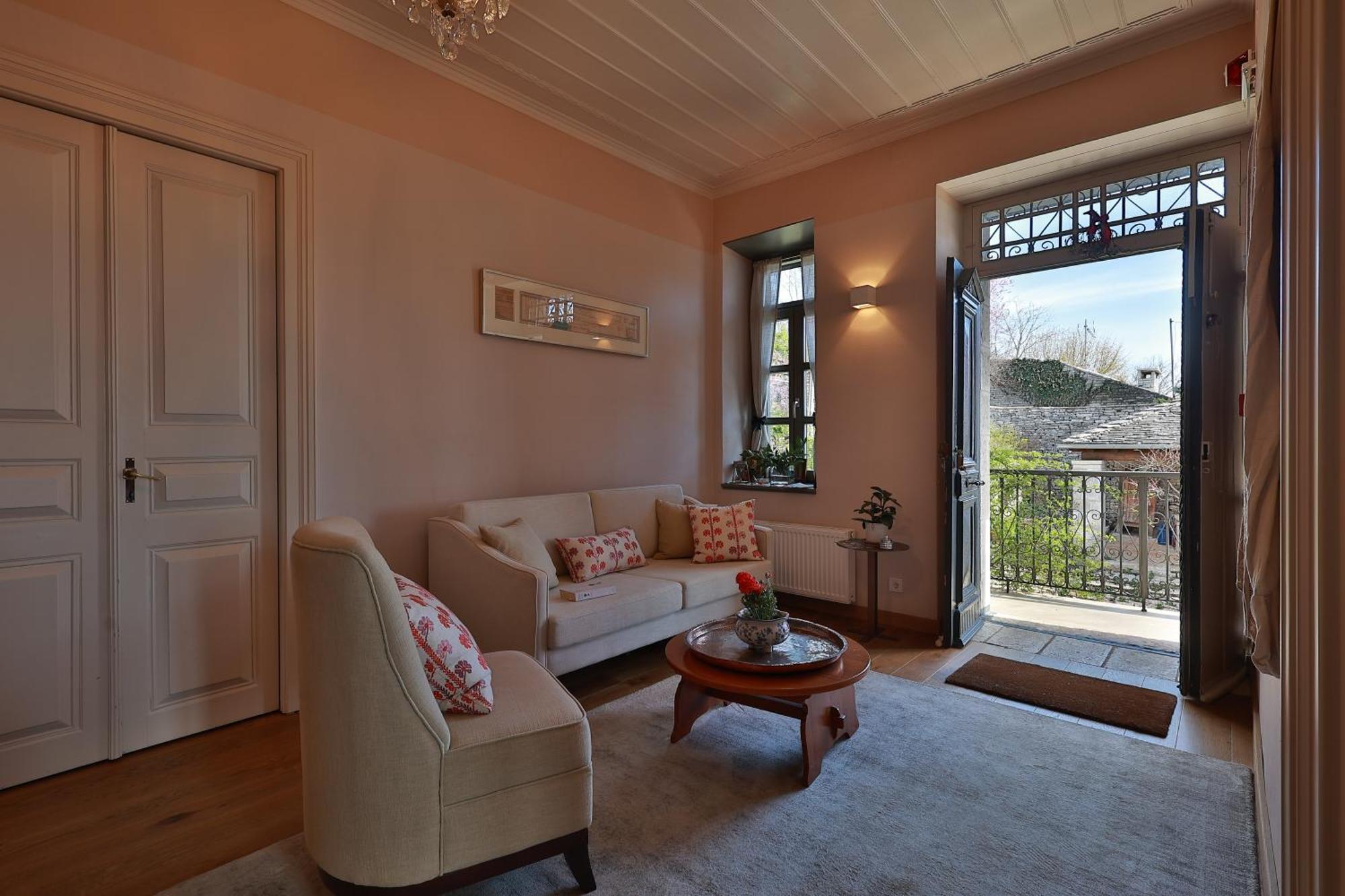 Katikia Zagori Hotel Vitsa ภายนอก รูปภาพ
