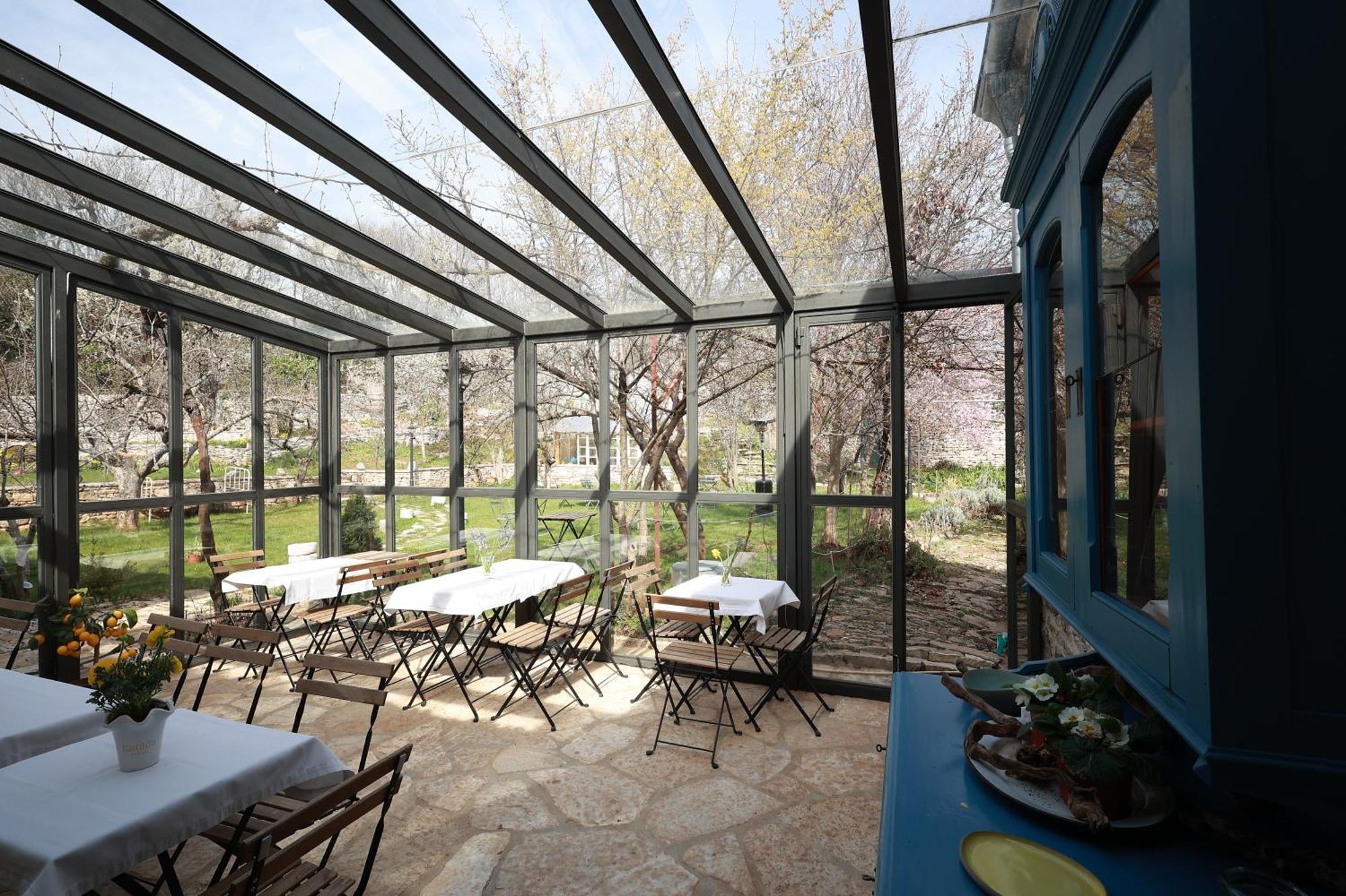 Katikia Zagori Hotel Vitsa ภายนอก รูปภาพ