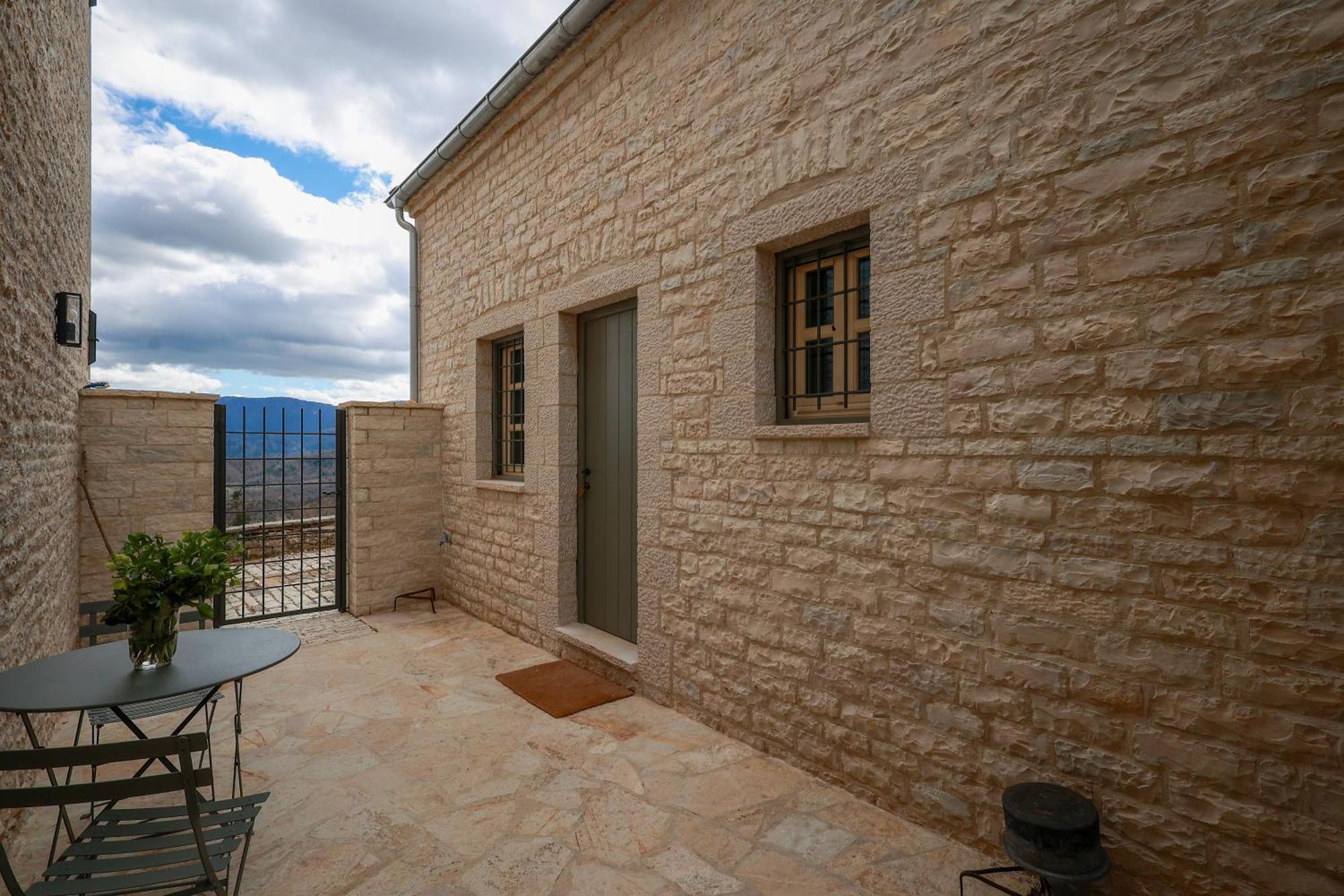Katikia Zagori Hotel Vitsa ภายนอก รูปภาพ